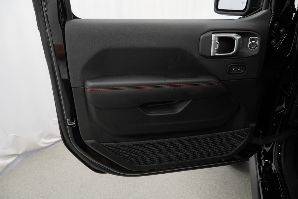 New 2027 Jeep Wrangler Unlimited Rubicon AWD/4WD image 29