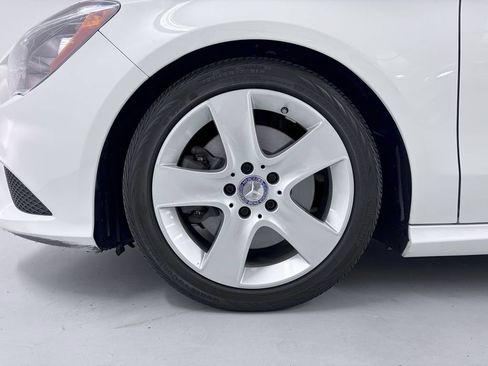 Used 2016 Mercedes-Benz CLA 250 4MATIC image 10