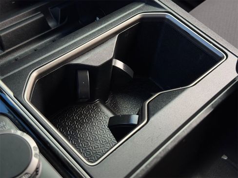 Used 2023 Toyota Tundra SR5 image 33