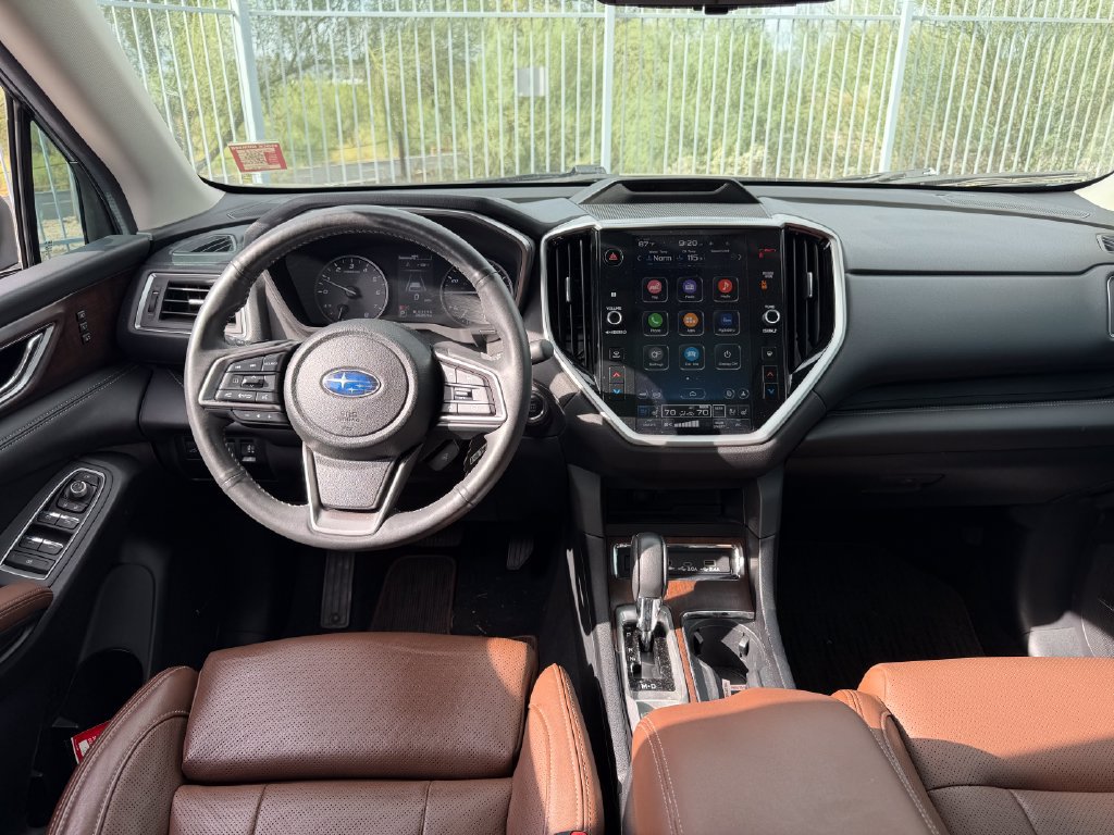 Used 2023 Subaru Ascent Touring AWD/4WD image 7