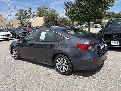 Used 2023 Honda Civic LX image 7