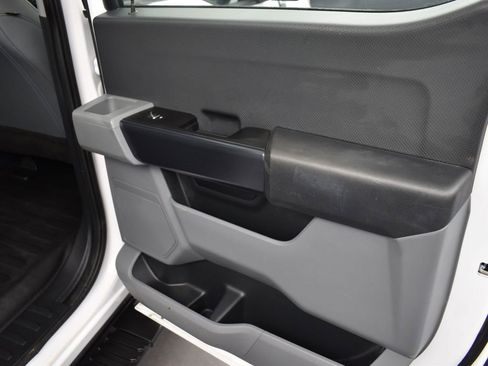 Used 2021 Ford F150 XL w/ Trailer Tow Package image 19