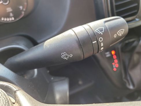 Used 2023 RAM ProMaster 2500 image 28