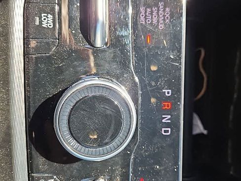 Used 2024 Jeep Grand Cherokee Trailhawk image 23