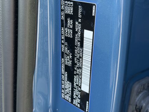 Certified 2023 Volvo XC40 B5 Plus w/ Protection Package image 36