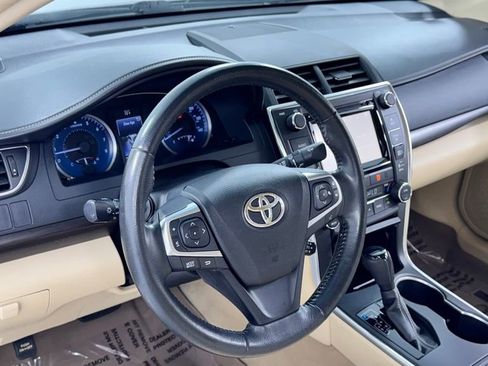 Used 2015 Toyota Camry XLE w/ Convenience Package FWD image 33