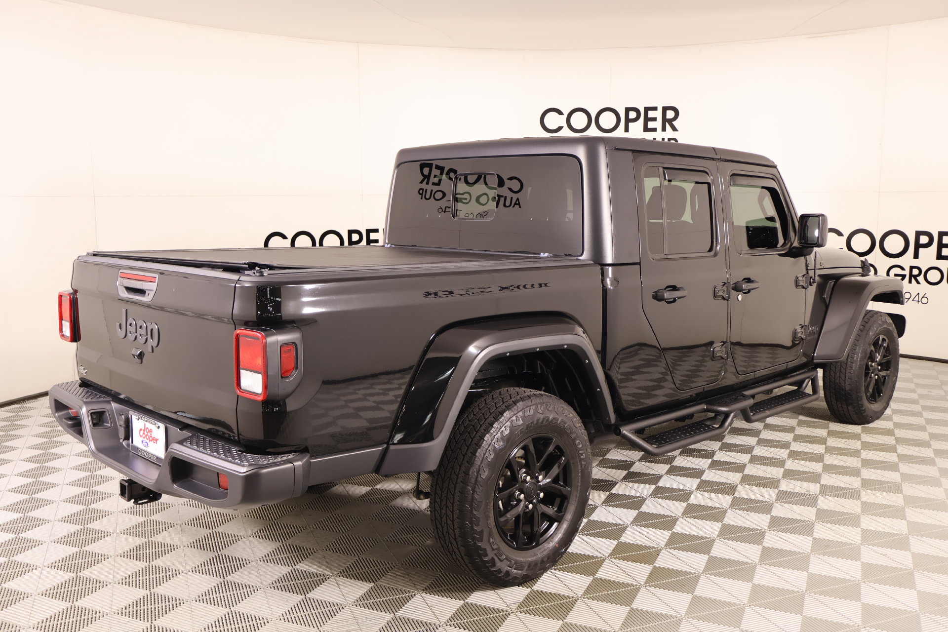 Used 2022 Jeep Gladiator Sport AWD/4WD image 19