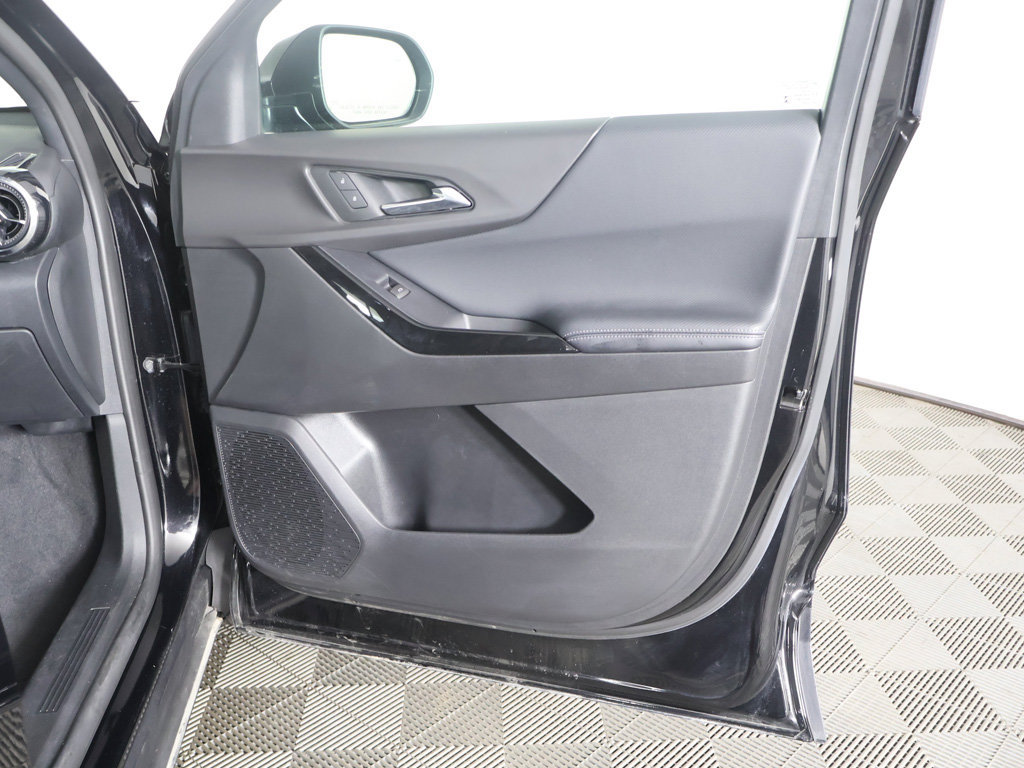 Used 2026 Chevrolet Equinox LT AWD/4WD image 26