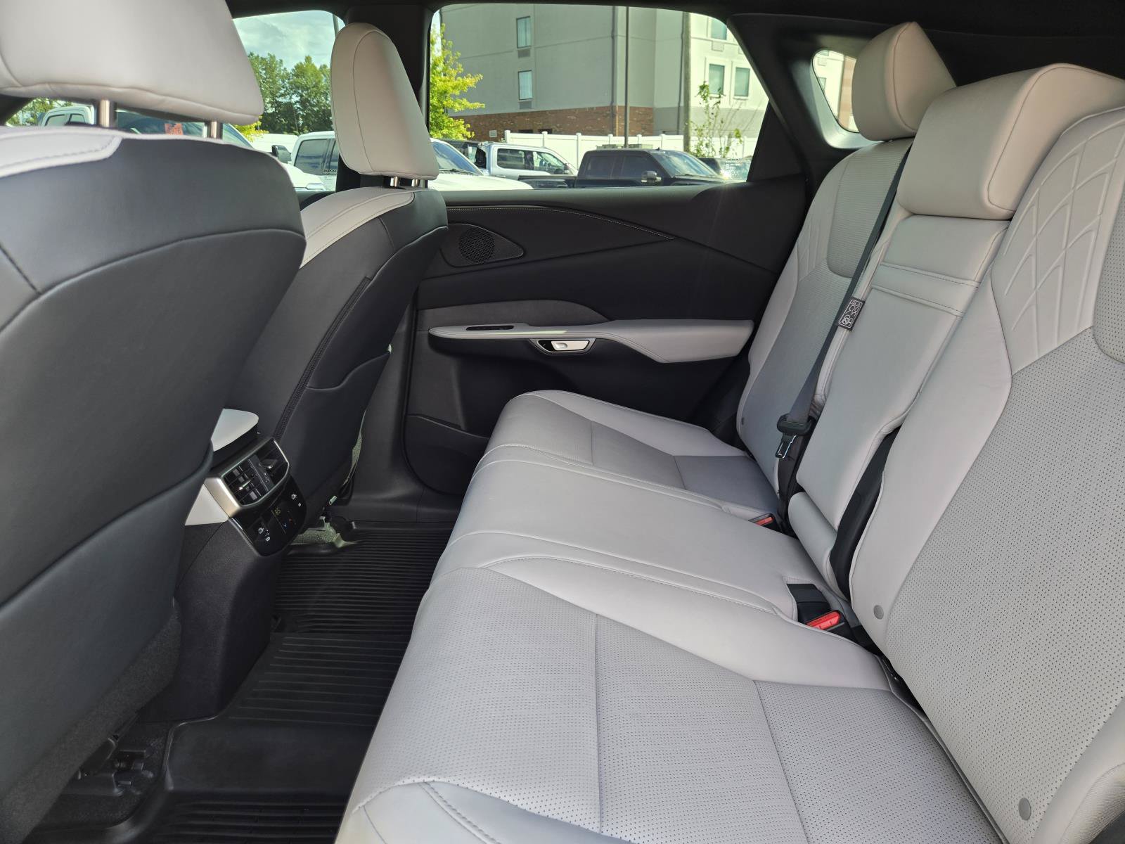 Used 2025 Lexus RX 350 Premium Plus w/ Convenience Package FWD image 13