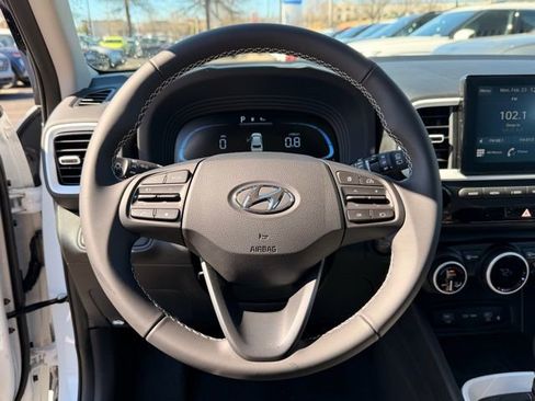 New 2026 Hyundai Venue SEL image 14