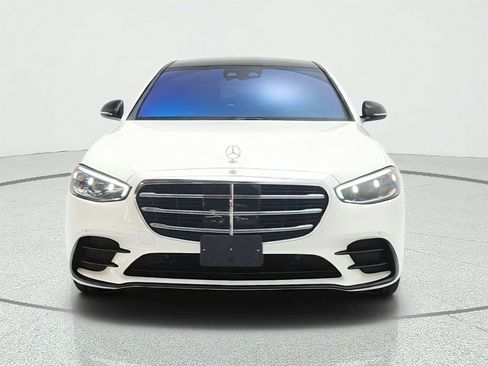 Certified 2023 Mercedes-Benz S 500 4MATIC image 2