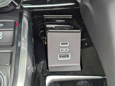 Used 2025 Acura MDX SH-AWD w/ Technology Package image 34