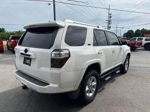 Used 2018 Toyota 4Runner SR5 Premium AWD/4WD image 7