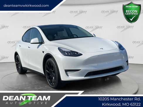 Used 2022 Tesla Model Y Long Range AWD/4WD image 1