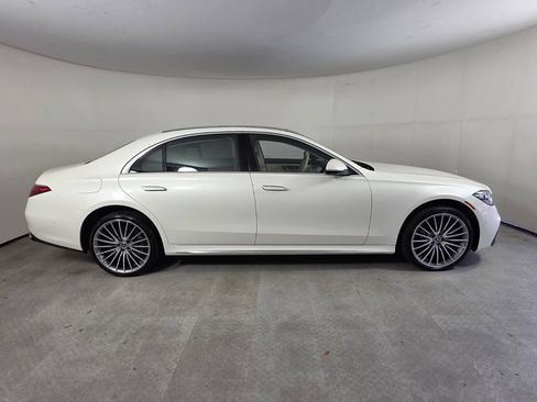 Certified 2022 Mercedes-Benz S 500 4MATIC image 3