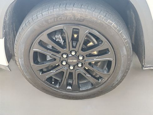 Used 2023 GMC Acadia SLT w/ Elevation Edition AWD/4WD image 31