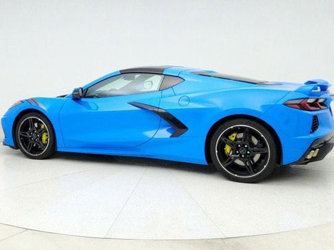 Used 2021 Chevrolet Corvette Stingray Premium Cpe w/ Z51 Performance Package image 7