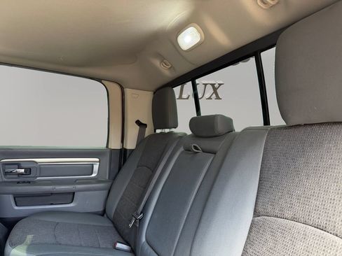 Used 2017 RAM 2500 Big Horn w/ Sport Appearance Group AWD/4WD image 13