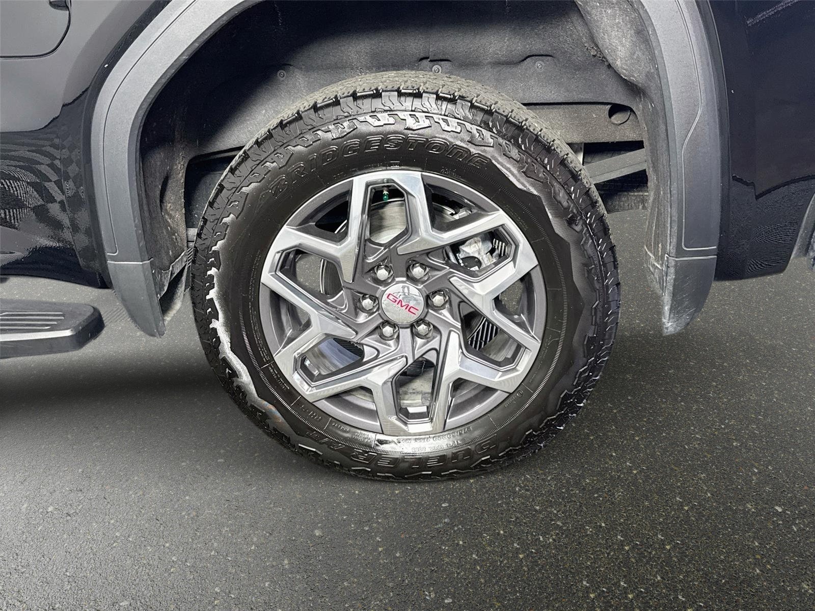 Certified 2026 GMC Sierra 1500 SLT w/ SLT Premium Plus Package AWD/4WD image 32