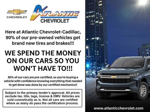 Certified 2023 Chevrolet Traverse LT FWD image 3