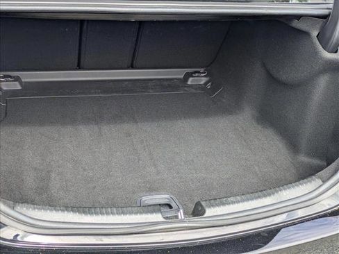 Used 2024 Mercedes-Benz C 300 Sedan image 6