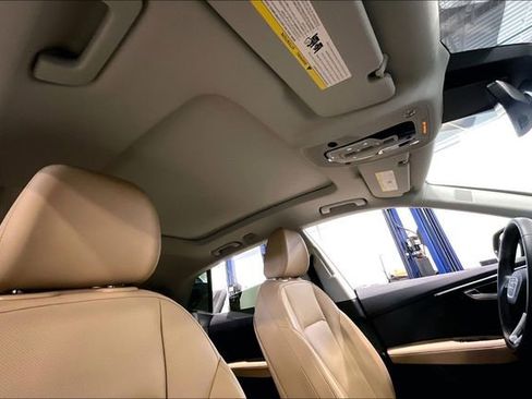 Used 2025 Audi Q8 Premium Plus w/ Premium Plus Package image 22