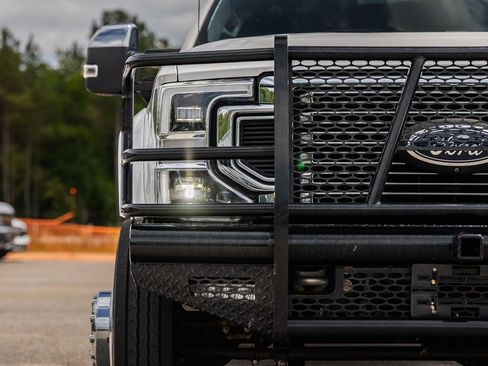 Used 2020 Ford F450 King Ranch w/ King Ranch Ultimate Package AWD/4WD image 11