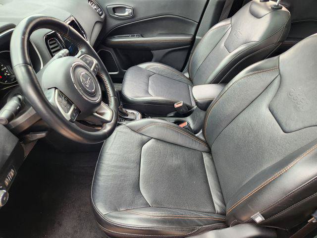 Certified 2021 Jeep Compass Limited w/ Sun and Sound Group AWD/4WD image 13