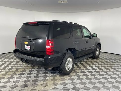 Used 2013 Chevrolet Tahoe LS image 14