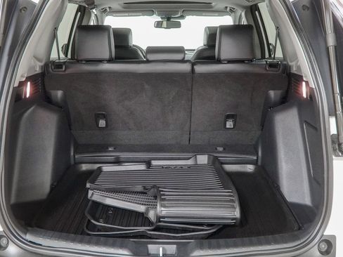 Used 2021 Honda CR-V Touring image 10