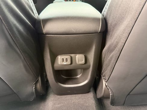 Used 2020 GMC Canyon Denali image 18