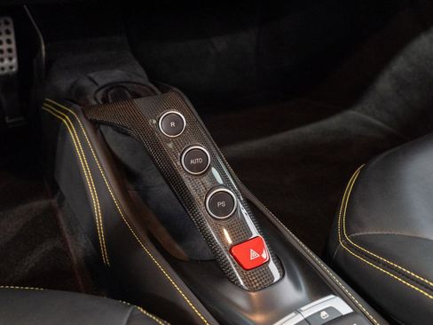 Used 2017 Ferrari 488 GTB image 5