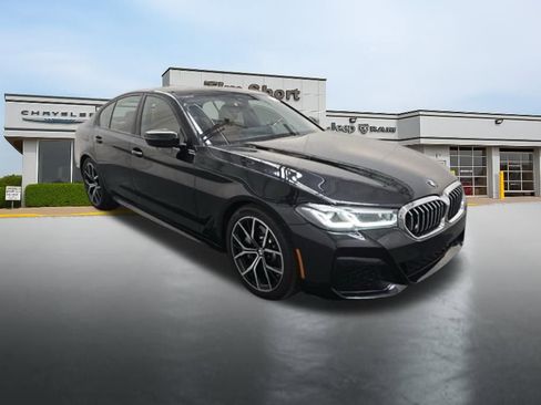 Used 2023 BMW 530i xDrive w/ M Sport Package AWD/4WD image 17
