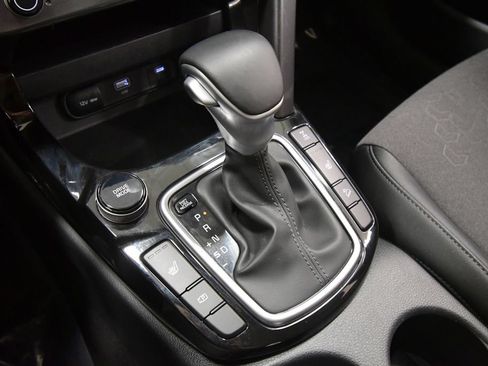 Certified 2025 Kia Seltos S AWD/4WD image 27
