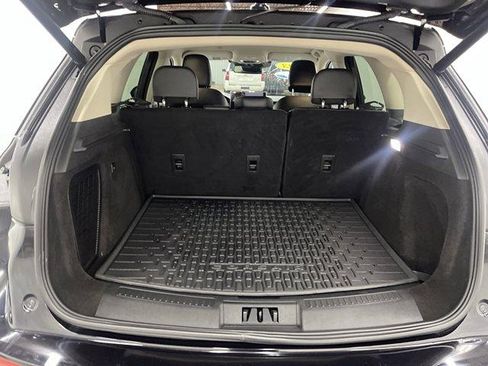 Used 2023 Lincoln Corsair FWD image 13