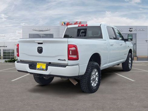 Used 2023 RAM 2500 Laramie AWD/4WD image 5