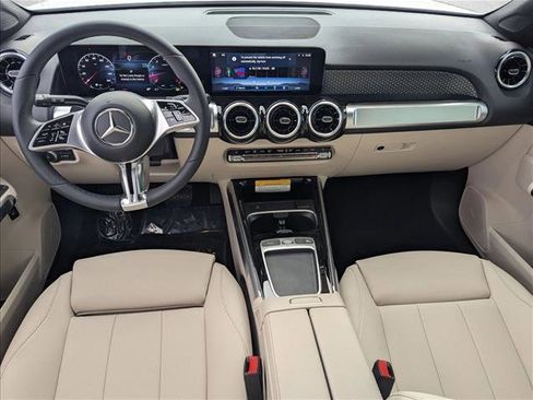 New 2026 Mercedes-Benz GLB 250 image 13