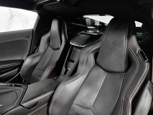 Used 2020 Chevrolet Corvette Stingray Preferred Cpe w/ 2LT Preferred Equipment Group image 24