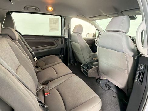 Used 2020 Honda Odyssey EX image 28