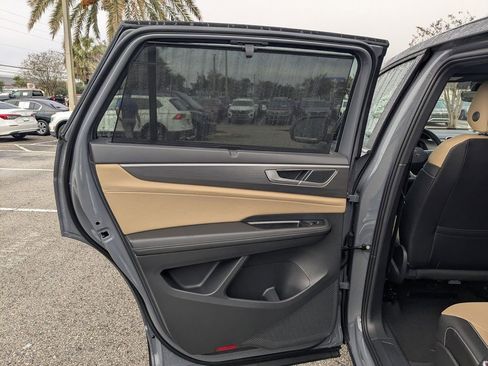 New 2026 Volkswagen Atlas Cross Sport SE AWD/4WD image 23
