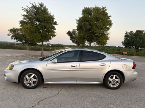 Used 2004 Pontiac Grand Prix GT2 FWD image 29