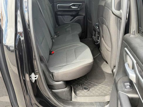 Used 2023 RAM 1500 Big Horn AWD/4WD image 25