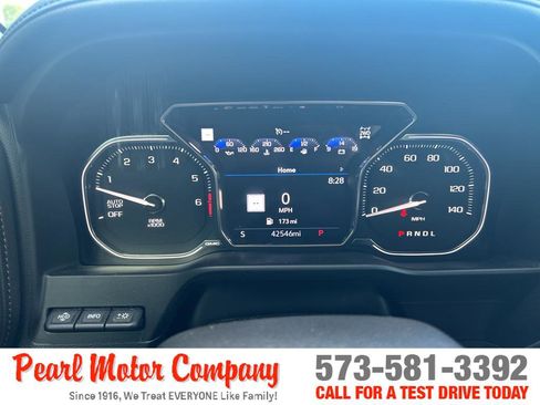 Used 2020 GMC Sierra 1500 AT4 w/ AT4 Premium Package image 13