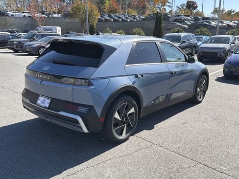 New 2026 Hyundai Ioniq 5 SEL image 7