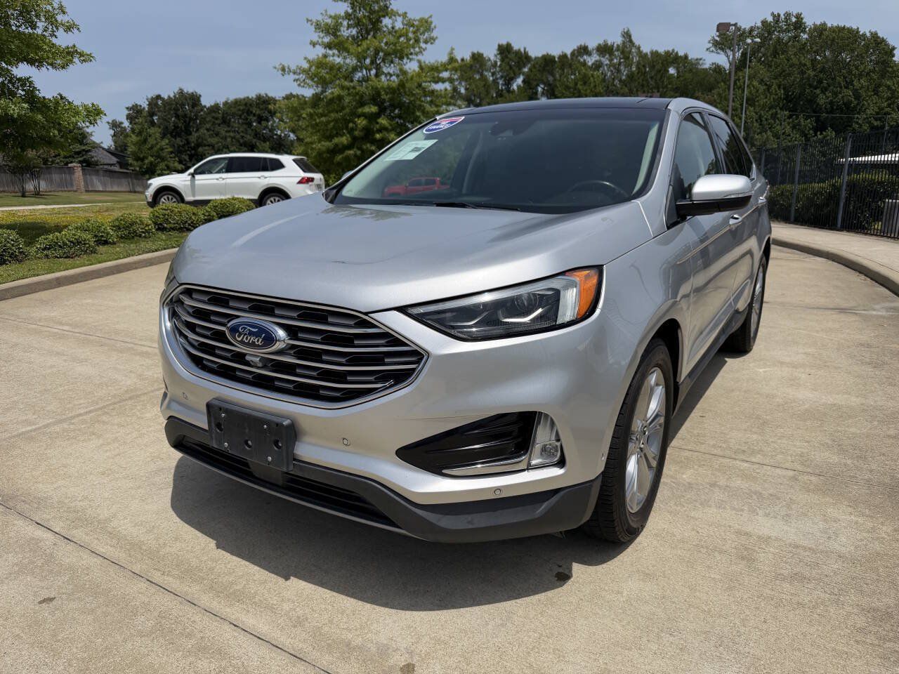 Used 2019 Ford Edge Titanium w/ Equipment Group 301A FWD image 20