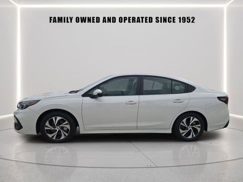 Certified 2025 Subaru Legacy Premium w/ Popular Package #1A AWD/4WD image 5