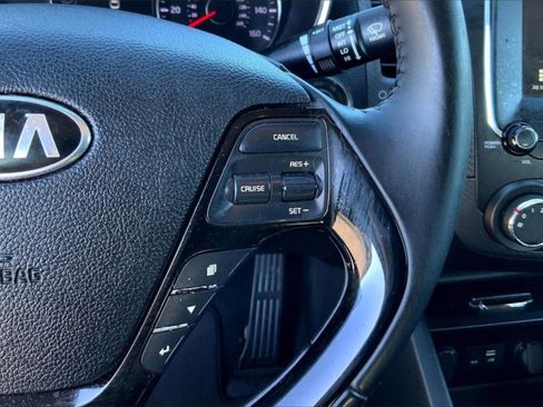 Used 2017 Kia Forte S w/ S Technology Package image 19