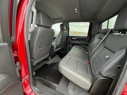 Used 2025 GMC Sierra 2500 SLT w/ SLT Premium Package image 18