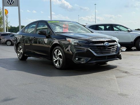 Certified 2025 Subaru Legacy Premium w/ Popular Package #1A AWD/4WD image 3