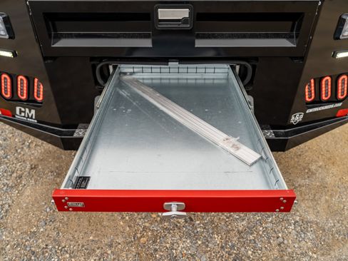 New 2026 Chevrolet Silverado 3500 LT w/ Convenience Package image 23